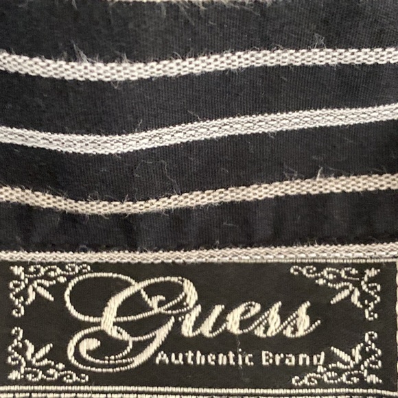 Guess Authentic Brand womens top - SIZE S/P - Picture 8 of 11